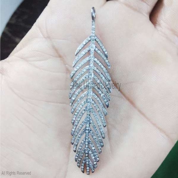 The United jewelry