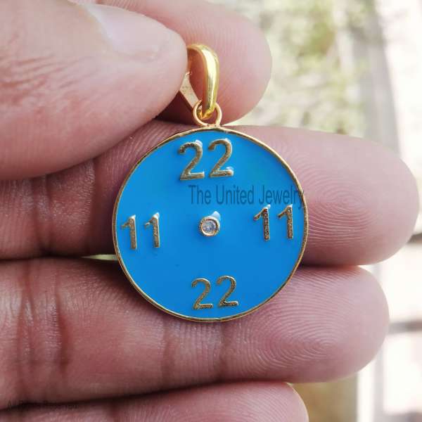 The United jewelry