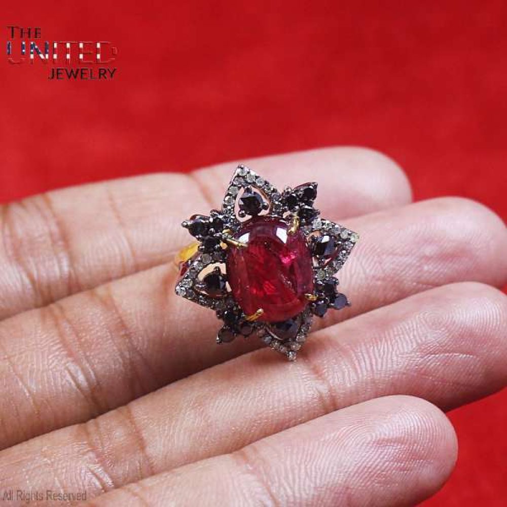 The United Jewelry