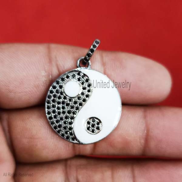 Sterling Silver White Enamel Ying Yang Black Onyx Pendant Jewelry, Silver Round Disc Ying Yang Pendant Jewelry